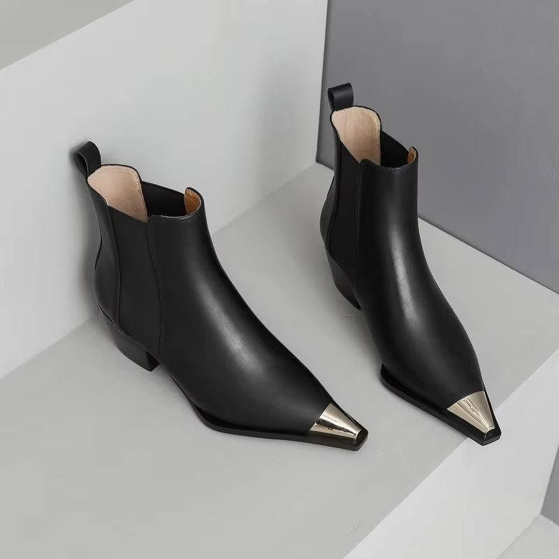 Verona Point Leather Boots