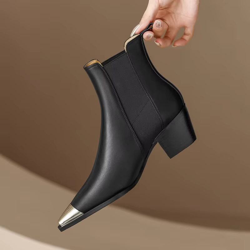 Verona Point Leather Boots