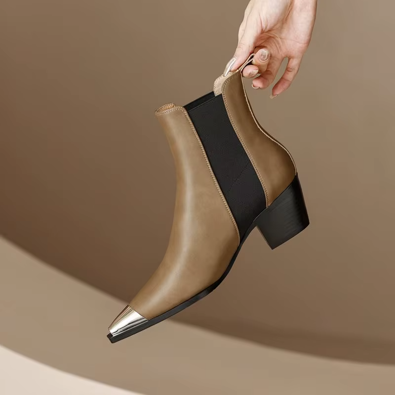 Verona Point Leather Boots